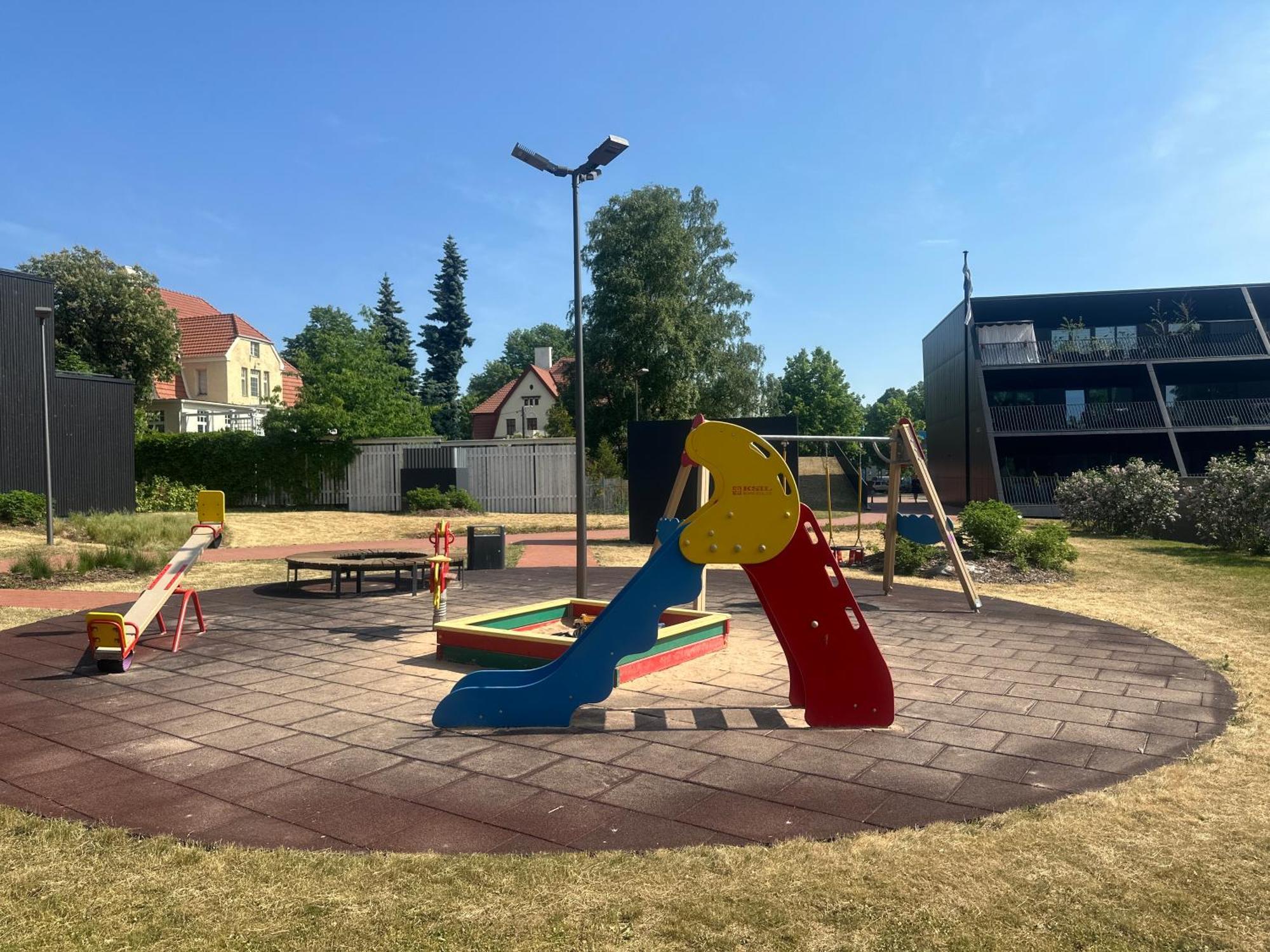 Artisa Riia Str 22A Luxury Apartment Tartu Exterior photo